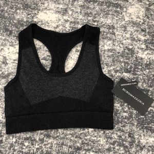BCBG sports bra 🖤
